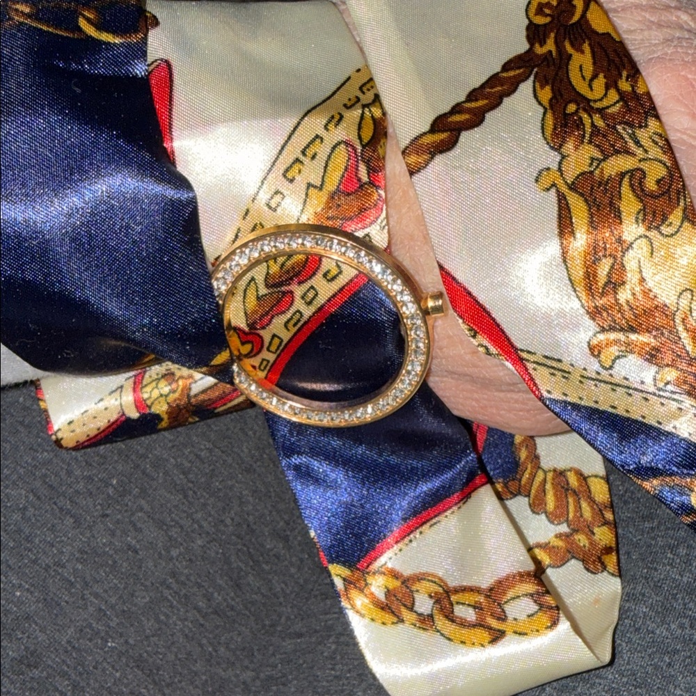 Elegant Gold and Navy small Scarf with Crystal Accents - Picture 4 of 5